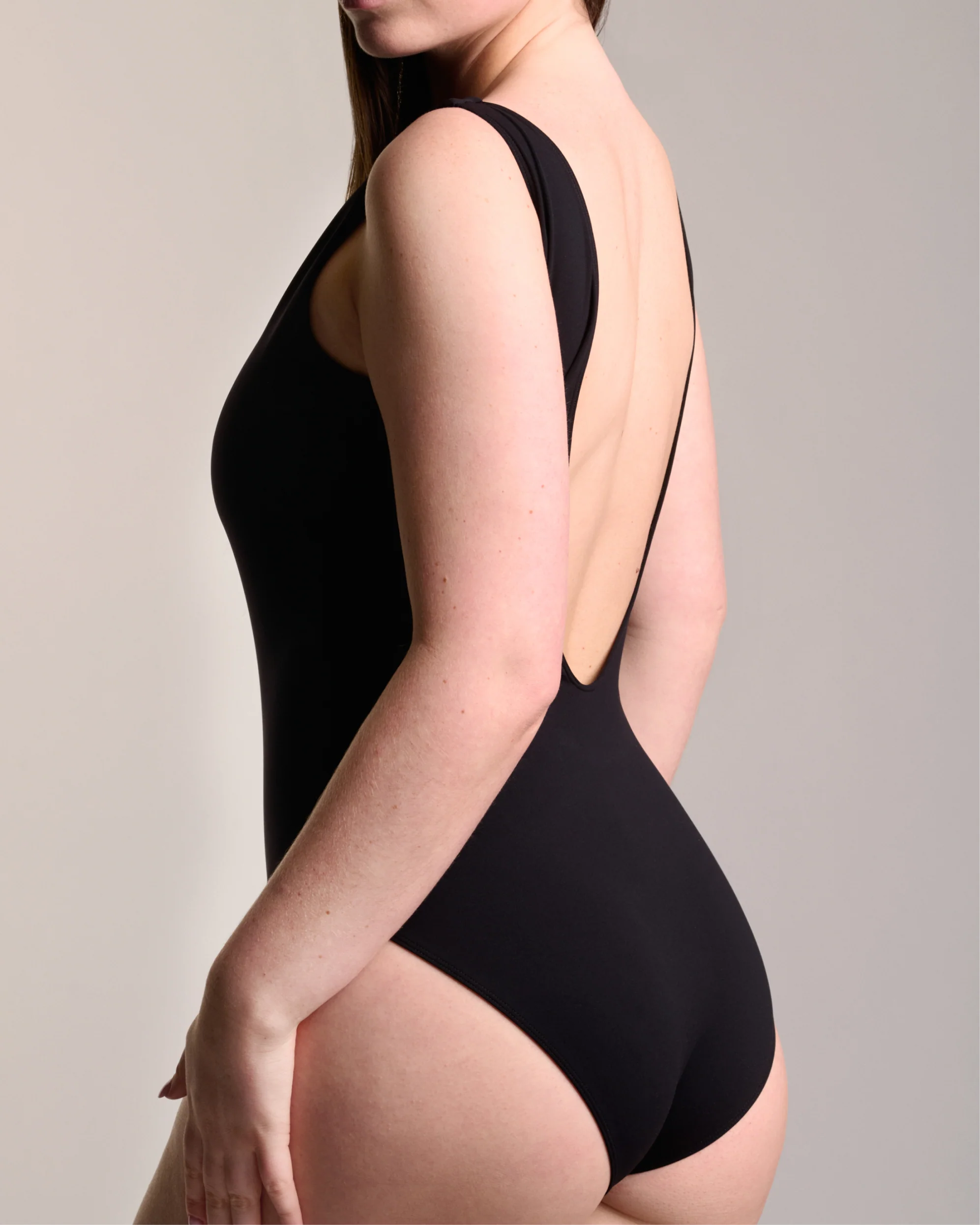 Body Dos Nu Plongeant - Dark - Image 4